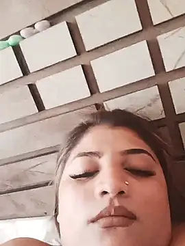 Živý XXX chat Sanaya_Gil