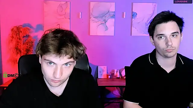 joseph_bear_ Show in webcam