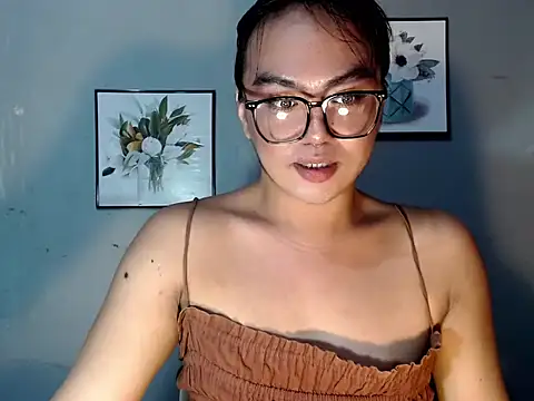 Asianblk_barbiedoll Pertunjukan Webcam