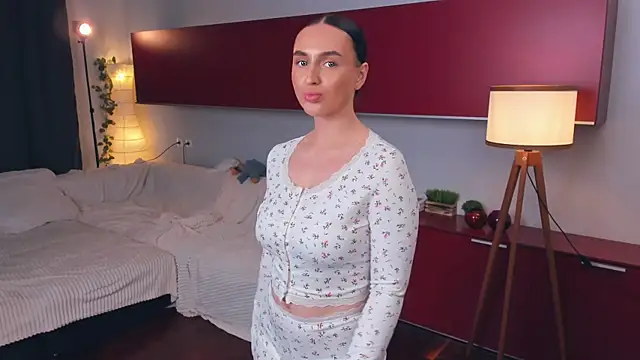 Show modela DorineNeitzke na web-kameri