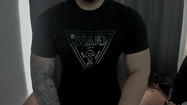TONYWILSONN 라이브 XXX 채팅