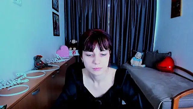 MiniLysii's Live XXX Chat