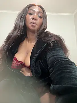 Bootyliciouse21X's Webcam Show