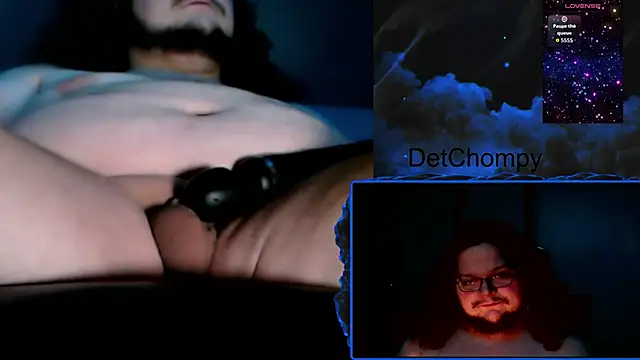 DetChompyn Live XXX chat