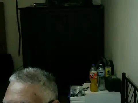 100Tauros Pertunjukan Webcam
