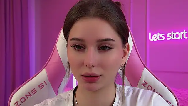 DianaVert 现场XXX聊天