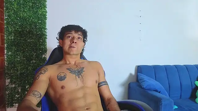 Webkamerová show Demitryo