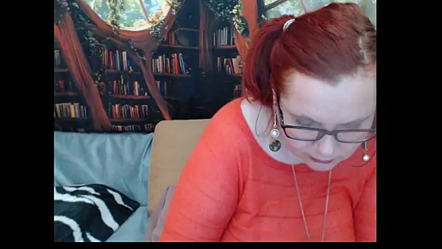 Chat +18 de PlayfullMature ao vivo