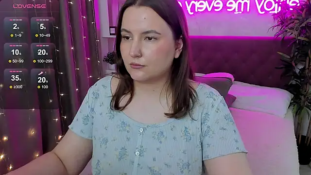 Chat XXX en directo de FeralPeach