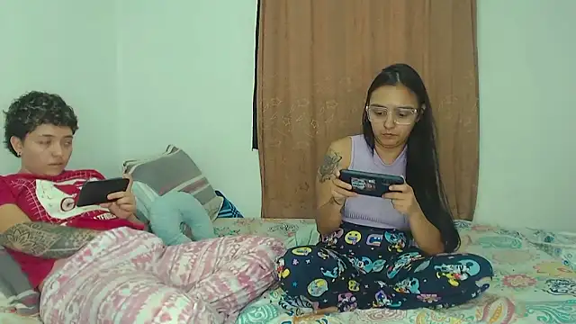 kathy_luisa live XXX chat