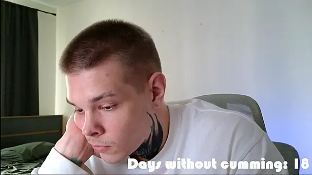 DENIS_HERE – Naživo XXX chat