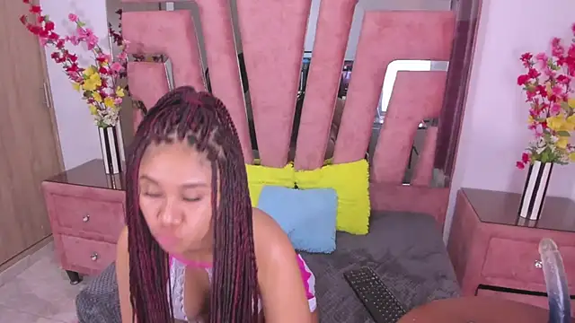 MaraKarly's Live XXX Chat