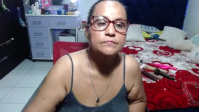 Chat XXX ao vivo de pervert_mommy_