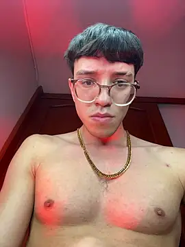ArthurDavies- Live XXX Chat
