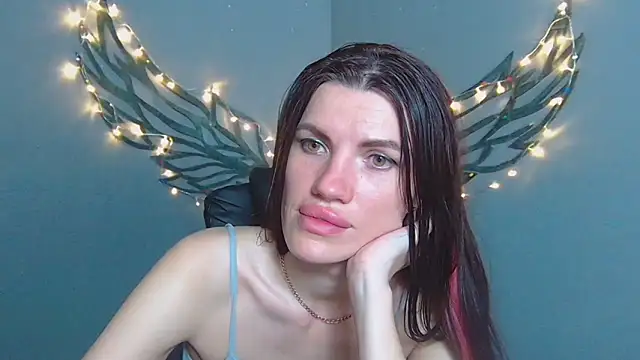 MilaLoona's Live XXX Chat