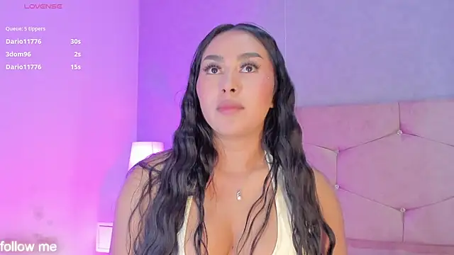 Cameliaa_Smiith Adlı Modelin Canlı XXX Sohbeti