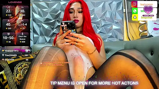 Chatroom XXX en direct de CASSIE_CLASSY
