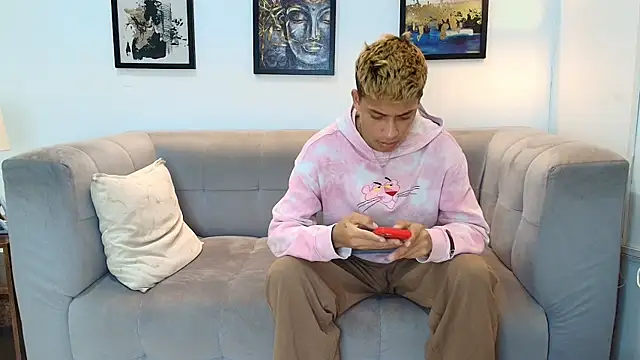 GOLD_BOYS Adlı Modelin Web Kamerası Şovu