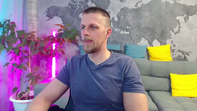 VikingChrisss' Live XXX Chat