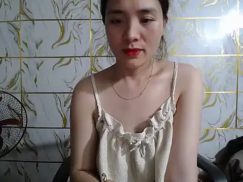 Lyzizi_lovely09 在線直播表演