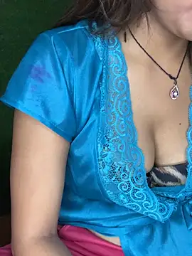 Sembang XXX Secara Langsung HOTTY-TINA