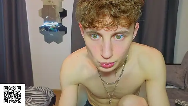 crispinver Live XXX Chat