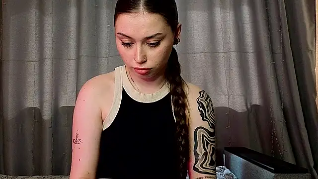 danieliis 现场XXX聊天