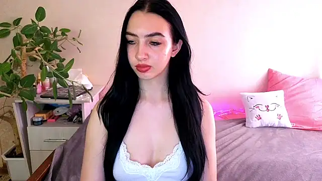 WildKittenX_のライブXXXチャット