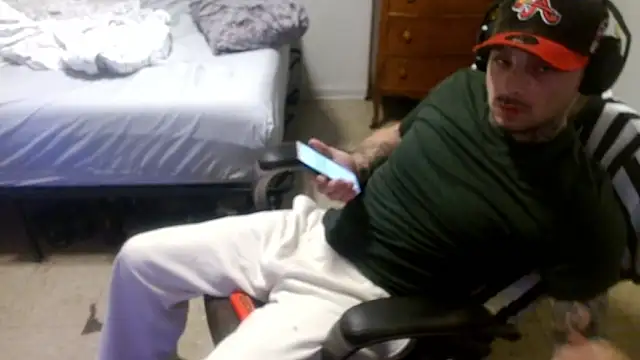 Pokazy przed kamerką – DADDY_KANE8---