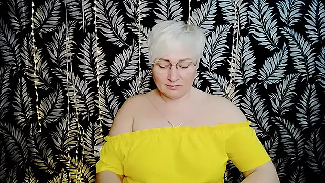 Chat +18 de Olivia_playful ao vivo