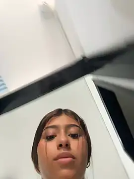 dafne17_'s Webcam Show