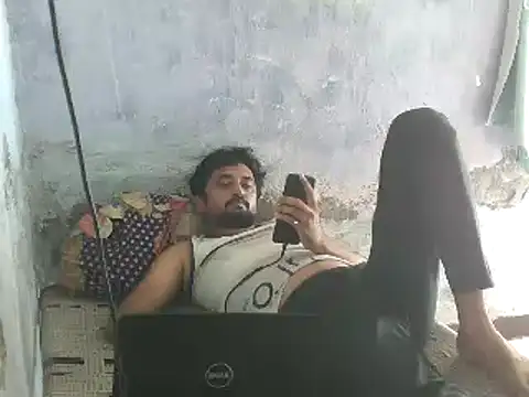 ROCOGUJUBULL's Live XXX Chat