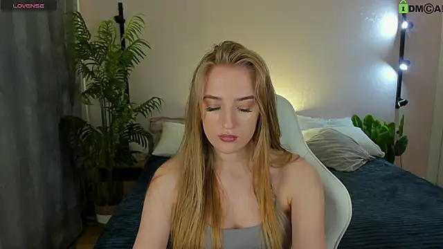 Stacy_River লাইভ XXX চ্যাট