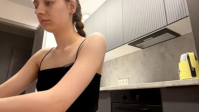 KarmenAlson's Live XXX Chat