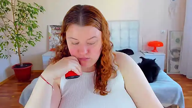 PolinaSalvatore élő XXX-chatje