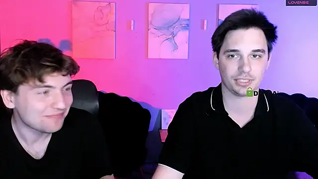 joseph_bear_ élő XXX-chatje