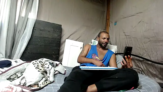 Chat +18 de Camodick ao vivo
