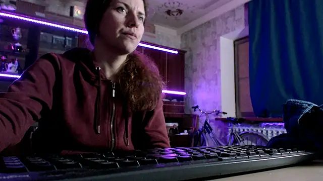pa1e_pr1ncess élő XXX-chatje