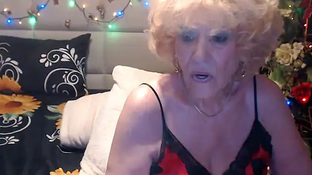 HappyWomanOn Adlı Modelin Canlı XXX Sohbeti