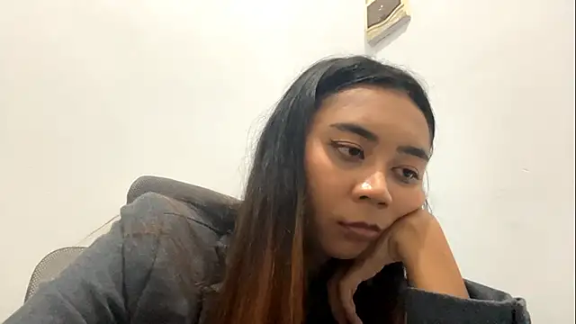 KristieOrtmann 라이브 XXX 채팅