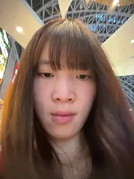 littleqiu 在線直播表演