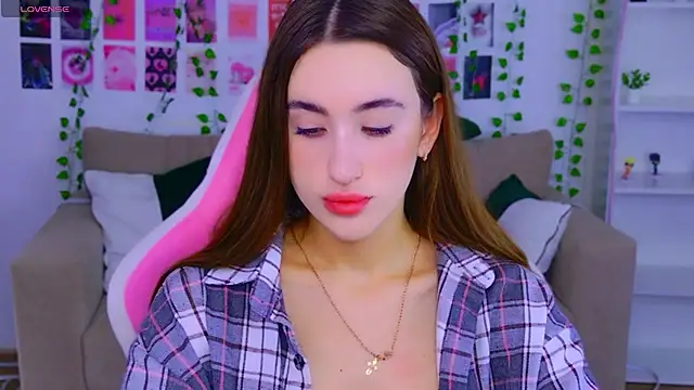 MadisonRen Adlı Modelin Canlı XXX Sohbeti