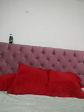 AnyaLuxx Adlı Modelin Canlı XXX Sohbeti