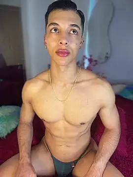 Troye_Williams 라이브 XXX 채팅
