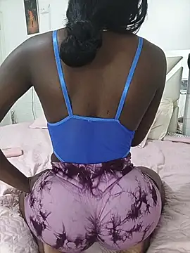 IzizX_X's Webcam Show
