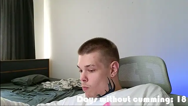دردشة DENIS_HERE الجنسية المباشرة