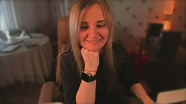 MiaSparkes 라이브 XXX 채팅