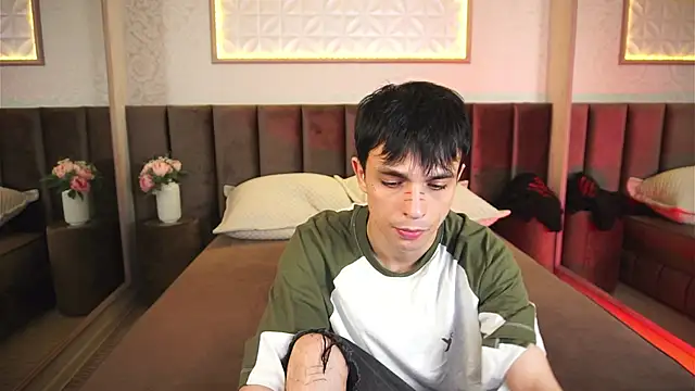 ClarkBev 在線直播表演