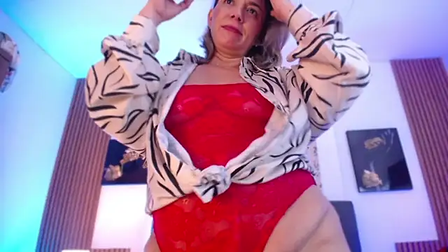 milfsecret69 Adlı Modelin Canlı XXX Sohbeti