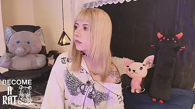 IvyBelle_ Adlı Modelin Canlı XXX Sohbeti